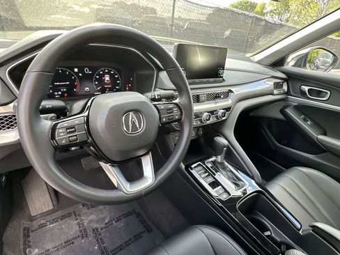 Used 2025 Acura Integra FWD image 13