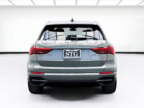 Used 2022 Audi Q3 2.0T Premium w/ Convenience Package image 5