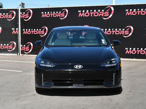 Used 2024 Hyundai Ioniq 6 SEL RWD image 2