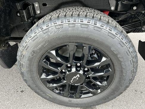 New 2026 Chevrolet Silverado 3500 LT w/ Trail Boss Package AWD/4WD image 10