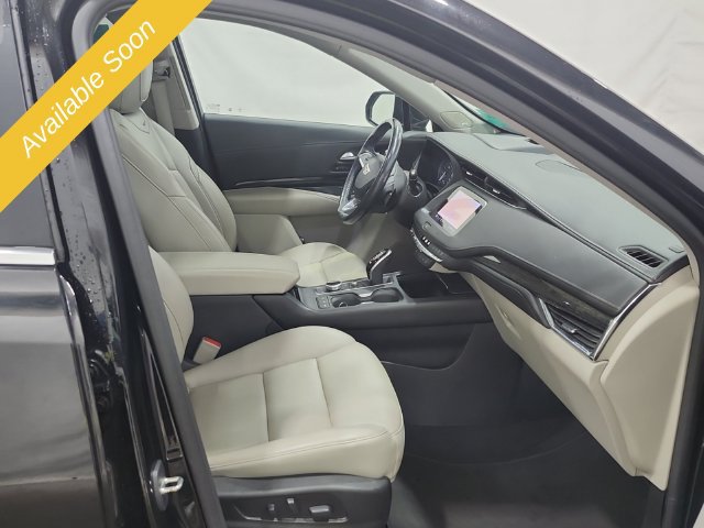 Used 2020 Cadillac XT4 Premium Luxury w/ Sun And Sound Package AWD/4WD image 15