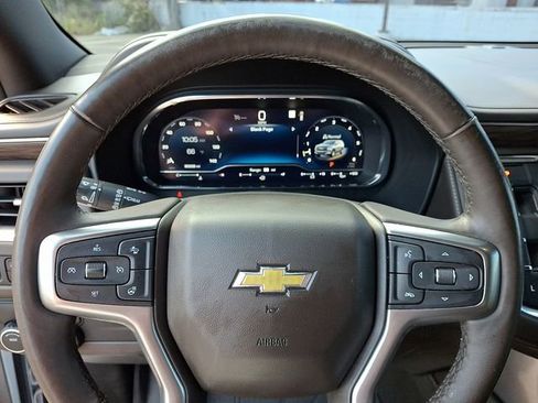 Used 2022 Chevrolet Tahoe LT w/ Luxury Package RWD image 19