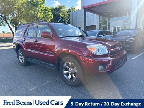 Used 2008 Toyota 4Runner Limited AWD/4WD image 2