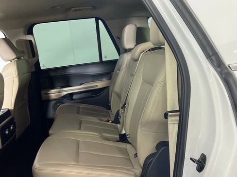 Used 2024 Ford Expedition Max XLT image 26