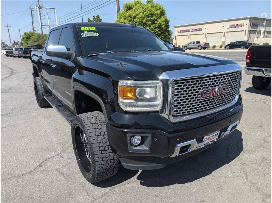 Used 2015 GMC Sierra 1500 Denali w/ Driver Alert Package RWD image 3