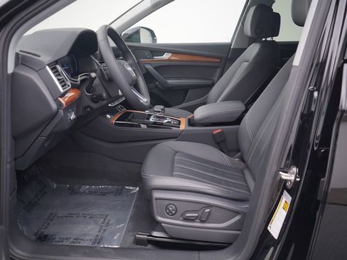 Used 2023 Audi Q5 2.0T Premium Plus w/ Premium Plus Package image 6