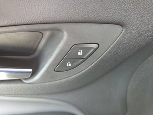 Used 2022 Chevrolet Equinox LT AWD/4WD image 55