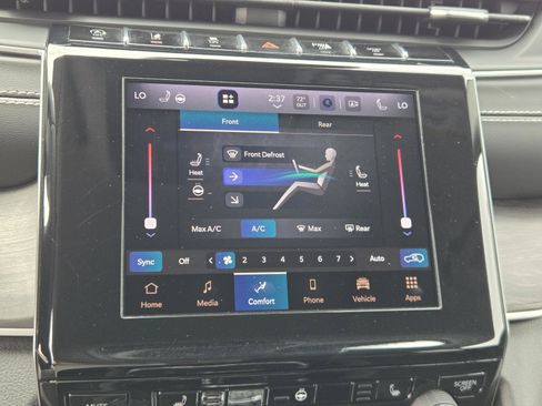 Certified 2022 Jeep Grand Cherokee L Limited RWD image 10