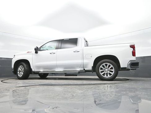 Used 2020 Chevrolet Silverado 1500 LTZ w/ LTZ Premium Package image 38
