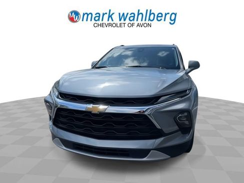 Certified 2024 Chevrolet Blazer LT w/ Convenience Package FWD image 3