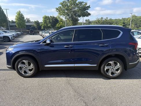 Used 2022 Hyundai Santa Fe SEL w/ Convenience + Premium Package FWD image 4