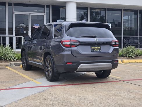 Used 2024 Honda Pilot EX-L image 3