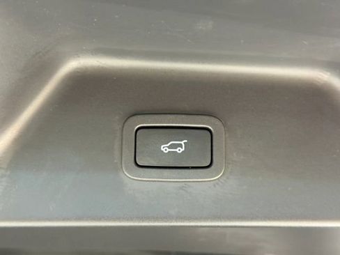 Used 2020 Land Rover Range Rover Long Wheelbase Autobiography AWD/4WD image 34
