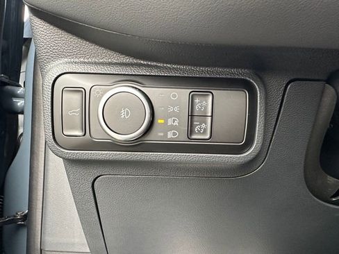 New 2025 Ford Explorer Active w/ Active Comfort Package image 11