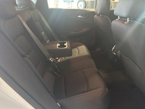 Used 2024 Chevrolet Malibu LT image 15