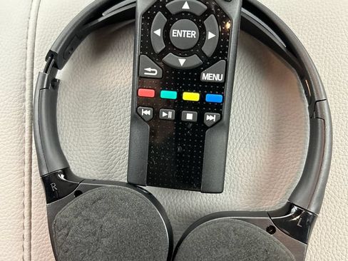 Used 2020 Honda Pilot Touring image 22