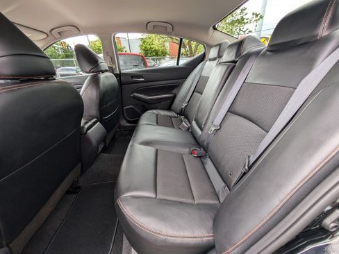 Used 2022 Nissan Altima 2.5 SR FWD image 17