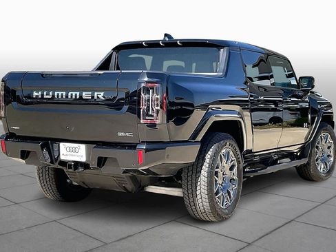 Used 2024 GMC Hummer EV 3X AWD/4WD image 12