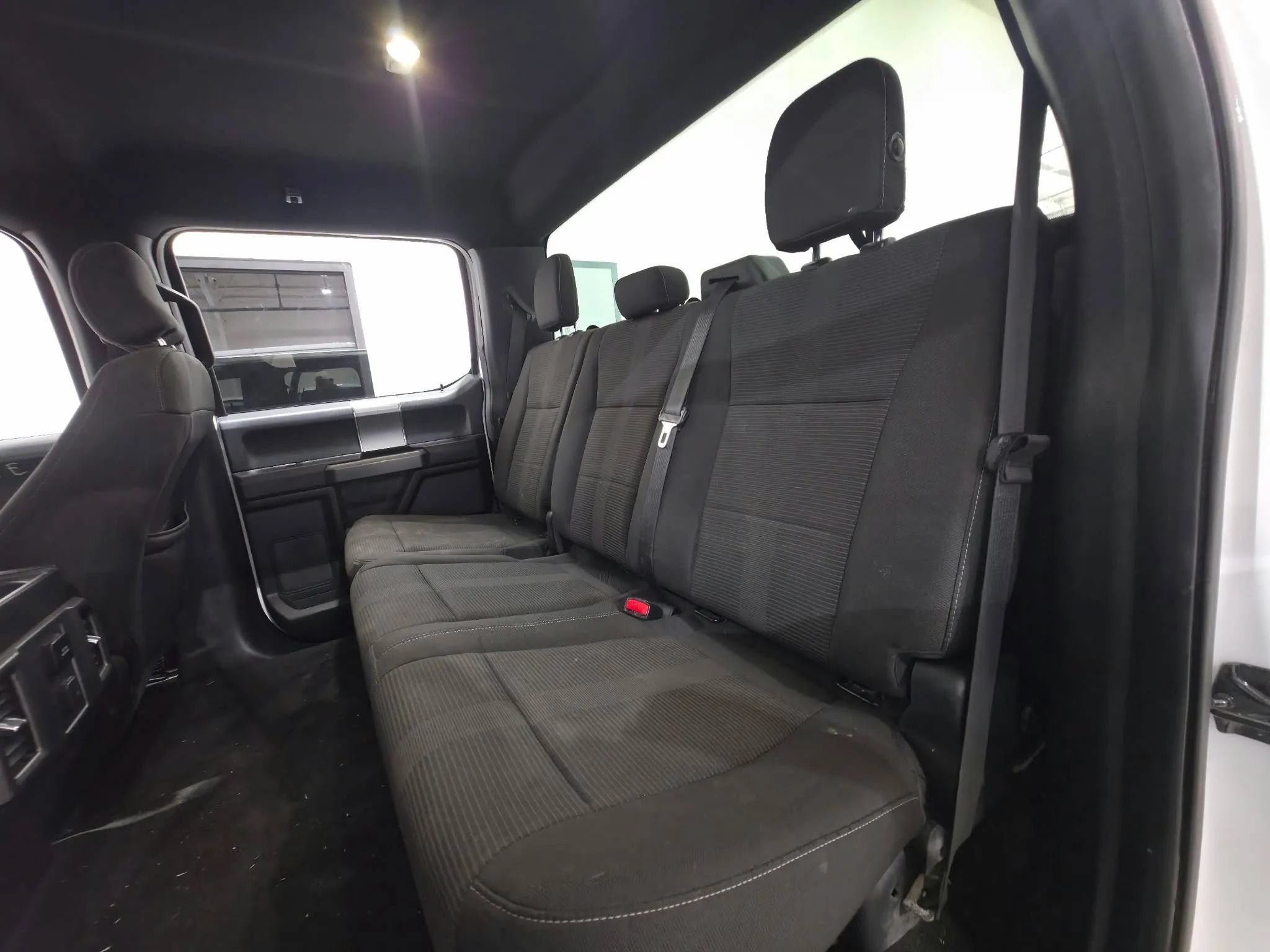 Used 2015 Ford F150 XLT w/ Equipment Group 301A Mid RWD image 11