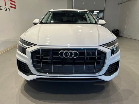 Used 2022 Audi Q8 Premium Plus AWD/4WD image 9