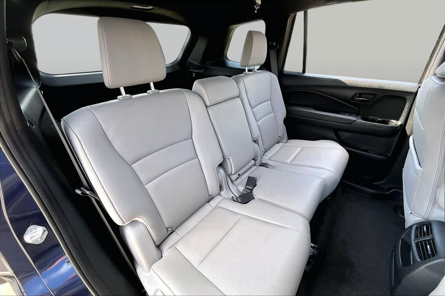 Used 2023 Honda Passport EX-L image 18