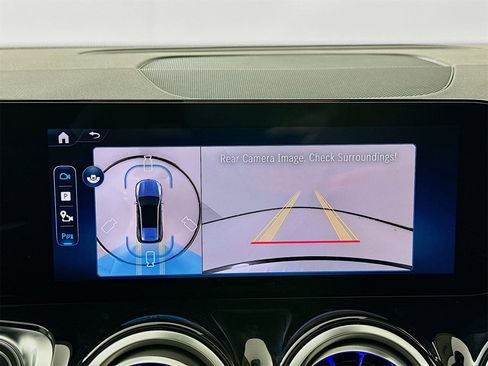 New 2026 Mercedes-Benz GLB 35 AMG GLB 35 AMG image 15