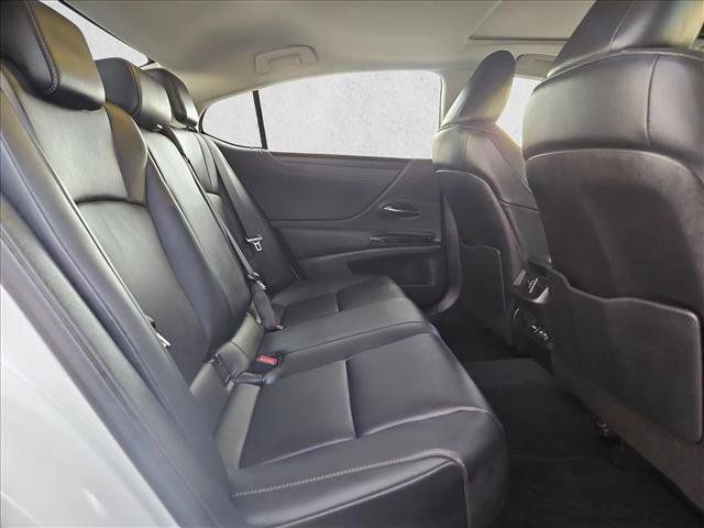 Used 2023 Lexus ES 250 w/ Premium Package AWD/4WD image 21