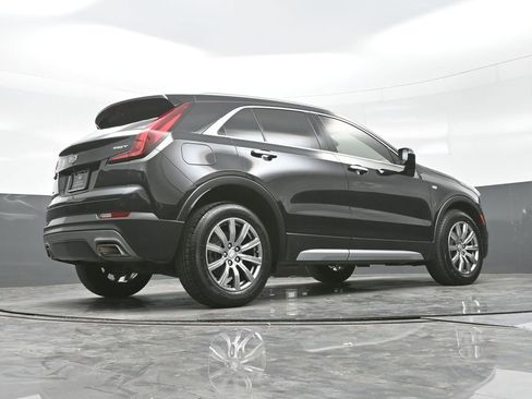 Certified 2022 Cadillac XT4 Premium Luxury w/ Enhanced Visibility Package image 29