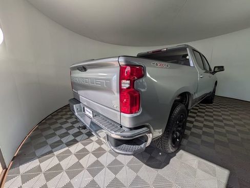 Used 2024 Chevrolet Silverado 1500 LT AWD/4WD image 4