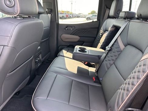 New 2026 GMC Canyon Denali image 22