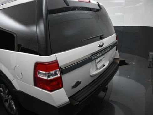 Used 2016 Ford Expedition EL King Ranch RWD image 12