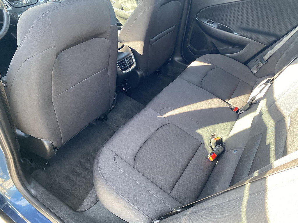 Certified 2025 Chevrolet Malibu LT FWD image 8