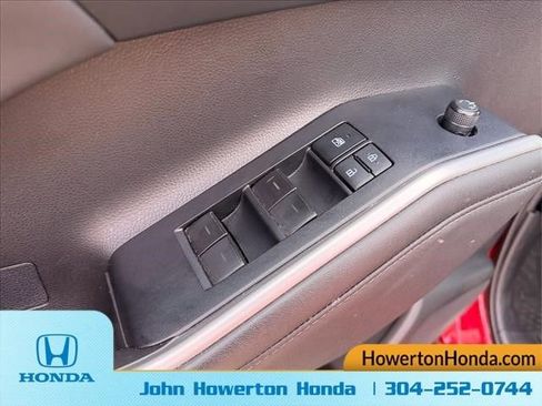 Used 2022 Toyota Highlander XSE AWD/4WD image 18