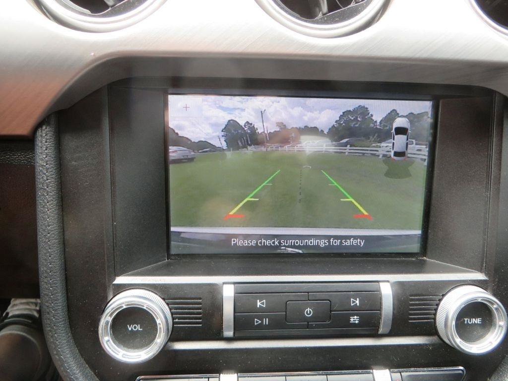 Used 2020 Ford Mustang Premium RWD image 17