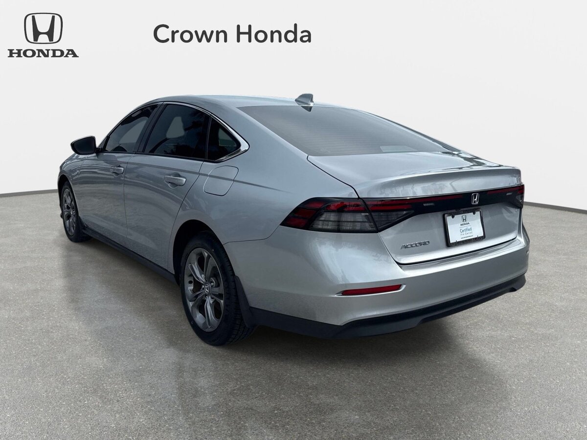 Used 2023 Honda Accord EX image 3