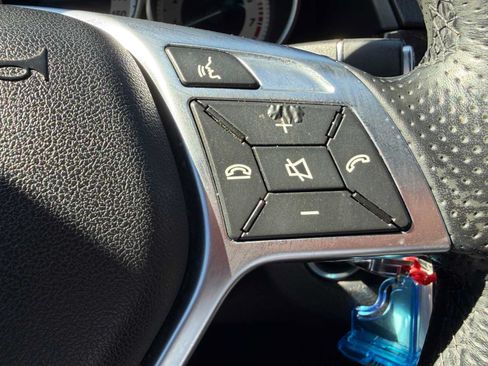 Used 2016 Mercedes-Benz E 350 Sedan image 17