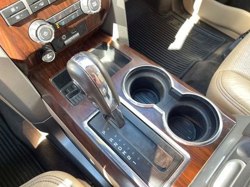 Used 2012 Ford F150 Lariat w/ Lariat Chrome Pkg image 22