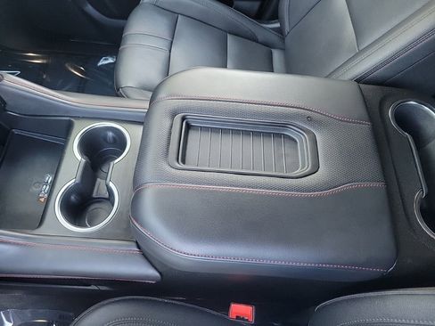 Used 2024 Chevrolet Suburban RST image 24