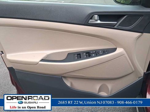 Used 2017 Hyundai Tucson SE w/ SE Popular Package 02 AWD/4WD image 26