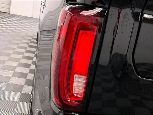 Used 2023 GMC Sierra 1500 Denali w/ Denali Reserve Package AWD/4WD image 37