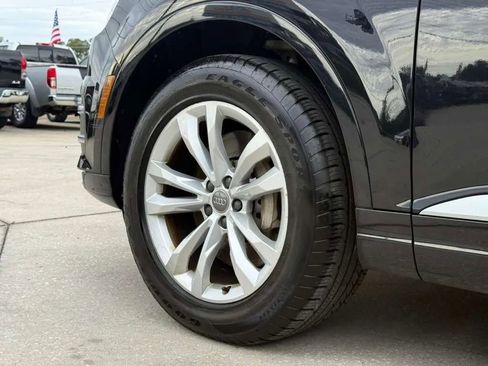 Used 2018 Audi Q7 3.0T Premium Plus image 21