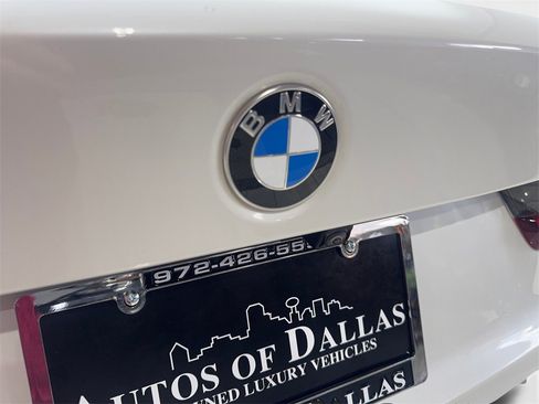 Used 2023 BMW 330i Sedan w/ Driving Assistance Package image 21