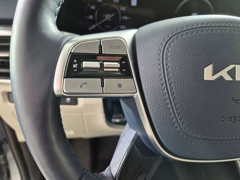 Used 2025 Kia Telluride SX w/ SX Captain's Chair Package AWD/4WD image 14