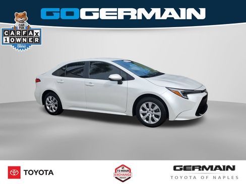 Used 2025 Toyota Corolla LE w/ Convenience Package FWD image 7
