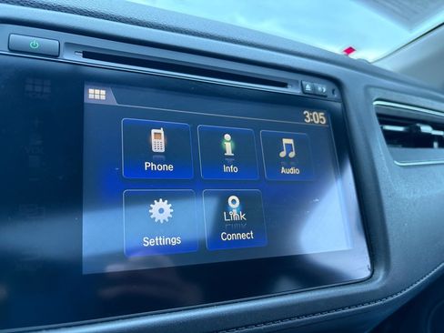 Used 2016 Honda HR-V EX image 19