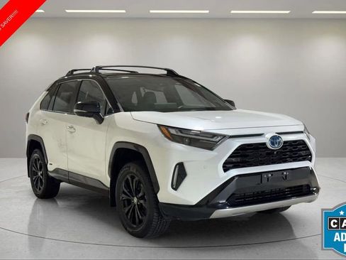 Used 2023 Toyota RAV4 XSE AWD/4WD image 1