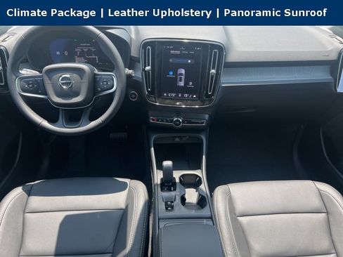 New 2026 Volvo XC40 B5 Plus image 12