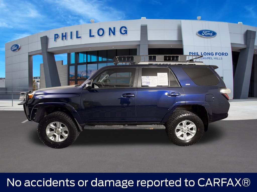 Used 2017 Toyota 4Runner SR5 Premium AWD/4WD image 2