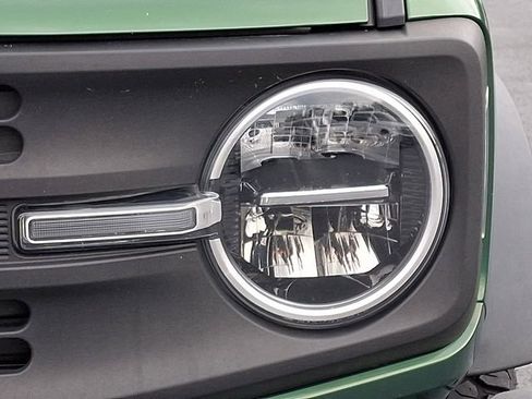 Used 2022 Ford Bronco Black Diamond AWD/4WD image 12