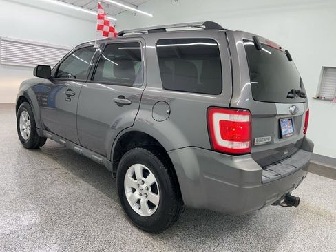 Used 2010 Ford Escape Limited AWD/4WD image 7